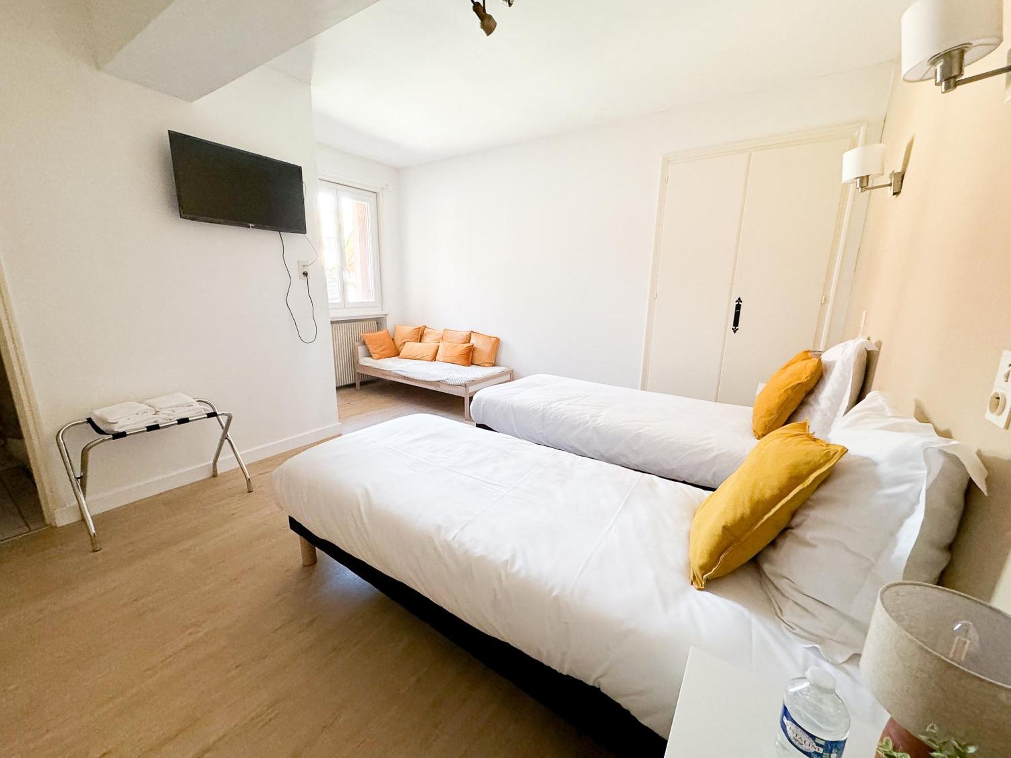 Hotel Comme Chez Soi Jas Экстерьер фото